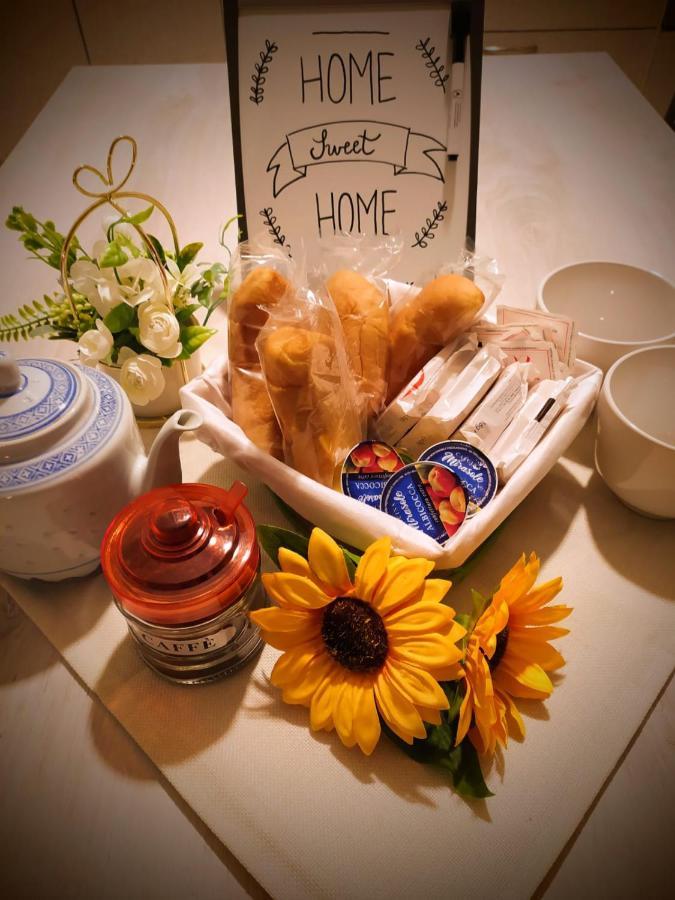Rosy House Apartment Лоди Екстериор снимка